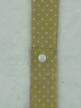 Load image into Gallery viewer, Beige Dot Cooler Collar