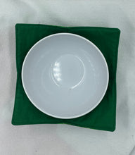 Load image into Gallery viewer, Green Pot Leaf Bowl Cozie