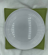 Load image into Gallery viewer, Green Swirl Plate Cozie