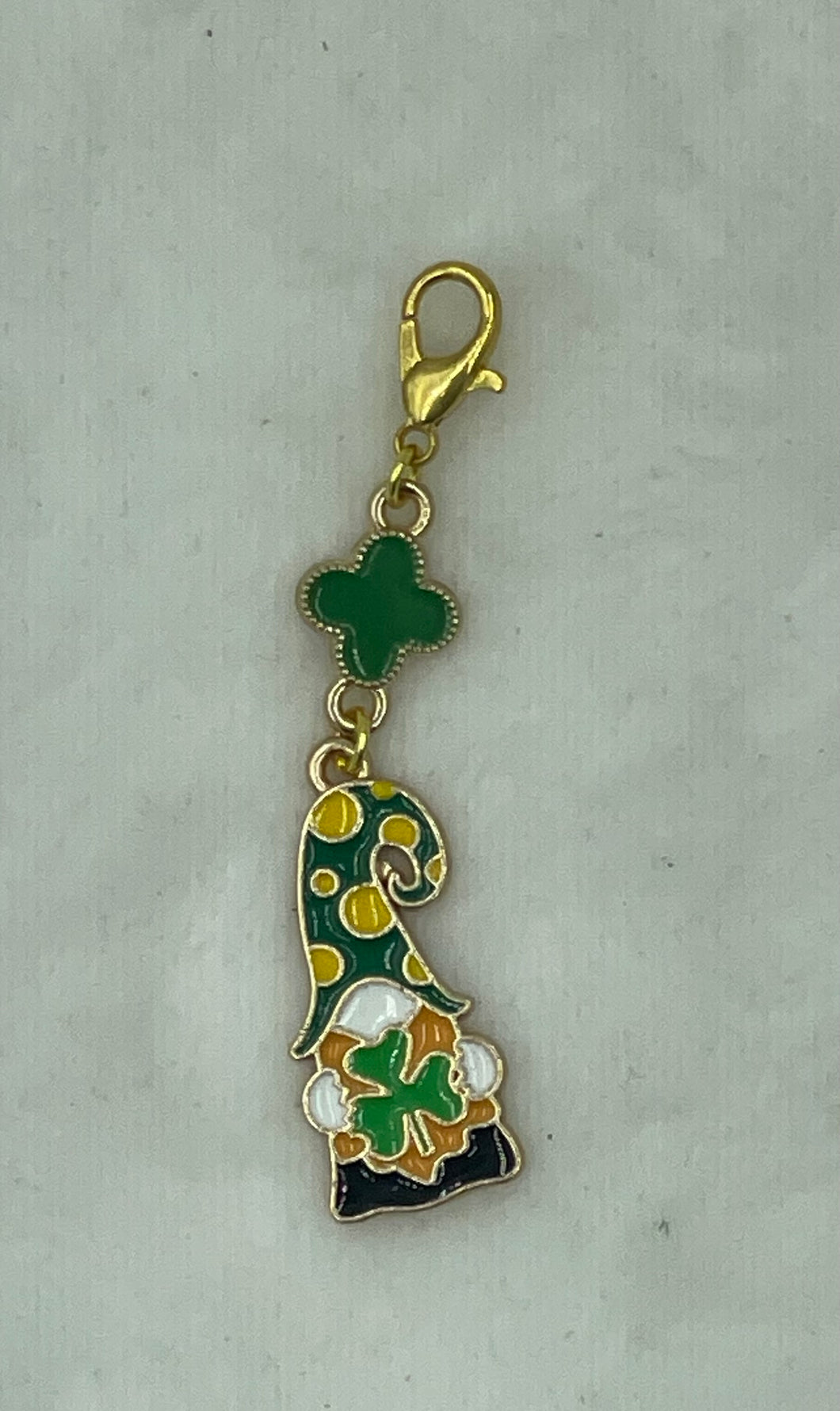 Shamrock Gnome Zipper pull/ charm