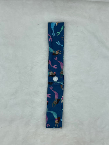 Mermaid Collar Cooler with snap closure