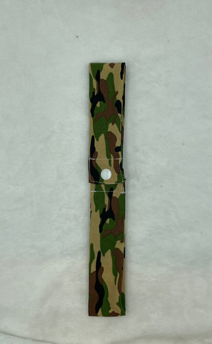 Cammo Collar Cooler with snap closure