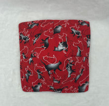 Load image into Gallery viewer, Red Cats Bowl Cozie