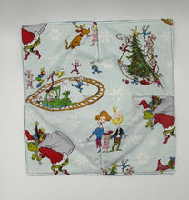 Load image into Gallery viewer, Grinchmas Boho Plate Cozie