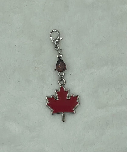 Maple leaf Zipper pull/charm (last one!!)