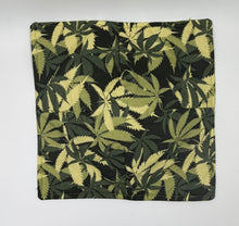 Load image into Gallery viewer, Pot Leaf Boho Plate Cozie