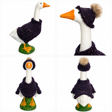 Load image into Gallery viewer, Goosey Sweater and hat