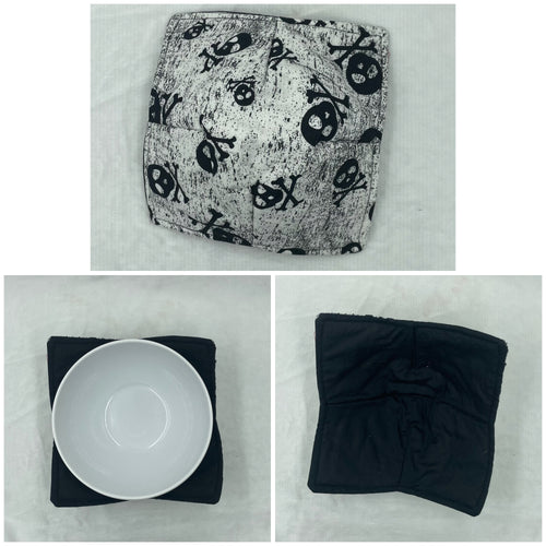 Skull and Crossbones bowl Cozie