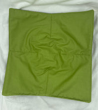 Load image into Gallery viewer, Green Leaves Boho Plate Cozie