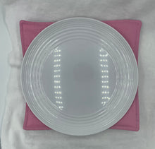 Load image into Gallery viewer, Pink swirl Plate Cozie