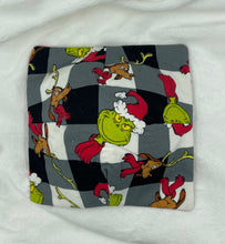 Load image into Gallery viewer, Plaid Grinchy Boho Bowl Cozie