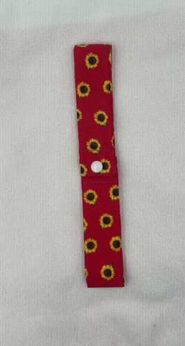 Red Sunflower Collar Cooler with snap closure