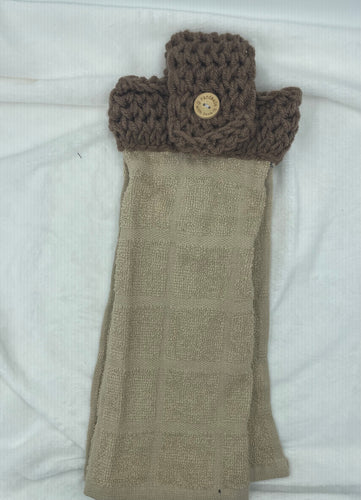 Brown/beige hanging hand towel