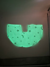 Load image into Gallery viewer, Glow in the dark Galaxy Cape for small porch/desk goose